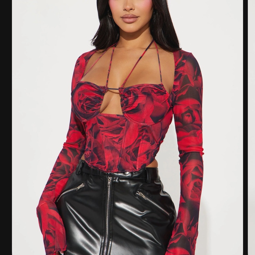 Fashion nova rose long sleeve top